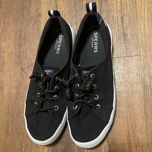 Ladies Sperry’s canvas shoes. Color: Black.  Size: 9